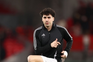 本赛季欧冠出战8次!记者:新鹏城即将与卡拉巴赫中卫达成协议