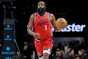 媒体人：这可能是即将37岁的哈登作为主力最后的冲冠窗口期了