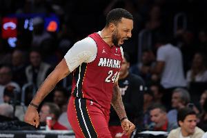 热火主场迎战老鹰 鲍威尔因个人原因将缺席本场比赛