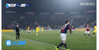 下半场闪击!拉比奥特利用对方手抛球失误爆射破门,米兰3-0领先