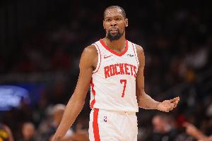 火媒：杜兰特37岁了但火箭却不争取一下 明明补强控卫就能有提升