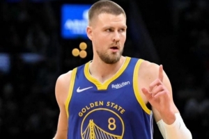 Slater：波尔津吉斯恢复得不错 最早周日打湖人迎勇士首秀！