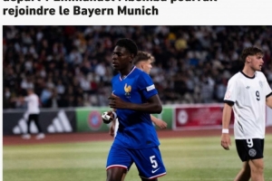 队报：拜仁、药厂争夺巴黎17岁中卫姆本巴，球员倾向加盟前者