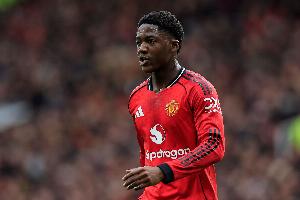 曼晚:曼联即将与梅努开启续约谈判,希望本赛季结束前达成协议 曼晚:曼联即将与梅努开启续约谈判,希望本赛季结束前达成协议