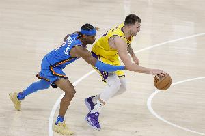 MVP榜：SGA继续领跑 东约前三 CC进前五 杜兰特小卡获提名