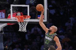 戈贝尔：现在每场比赛都会影响季后赛对阵 防守拼劲是立身之本