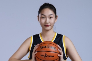 女篮俱乐部杯今日综述：张明珠压哨绝杀江西 山西、合肥均取3连胜