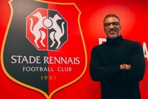 雷恩官方：已启动解雇主帅贝耶及其教练组的相关程序