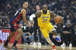 老哈达威：对手可能会为詹姆斯的巡演致敬 但客队球迷未必会买账