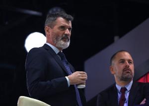 曼城在更衣室大放音乐，基恩：他们有权庆祝，但应表现出基本尊重