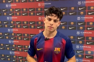 世体：巴萨拒绝外租18岁新星埃斯帕特，他被视为球队未来右路答案