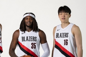 直接竞争对手！苏群：罗威一上来三分2中2 杨瀚森你得加油了